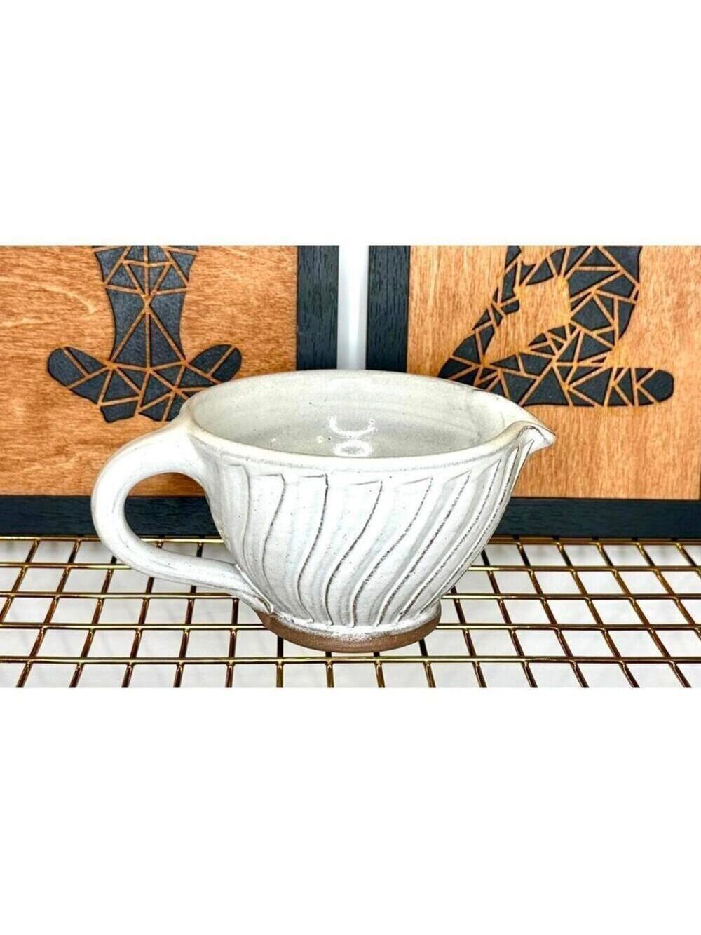 Vintage Japanese Studio Pottery Katakuchi Bowl – Stamped – Handcrafted